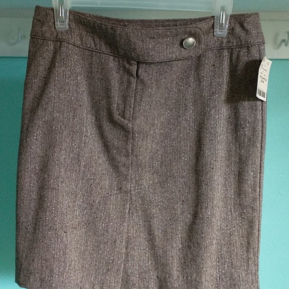 Odds N Evens Skirt - Picture 2 of 6